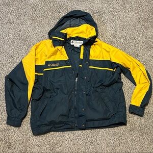 Columbia Men's Performance Jacket in Yellow and Navy